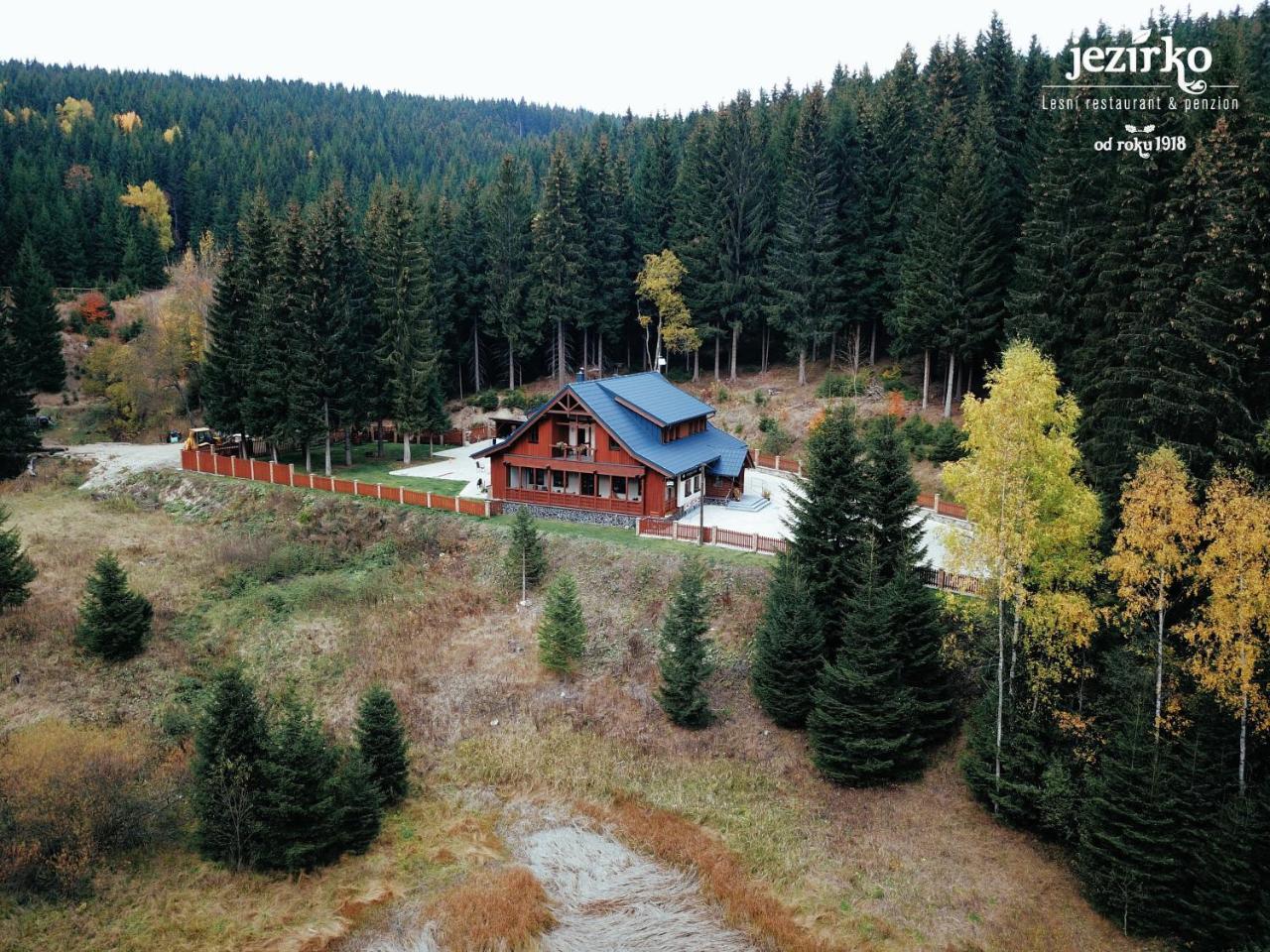 Jezírko lesní restaurant&penzion Jáchymov Exterior foto